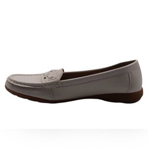 Women’s Jeko White Leather Loafers - Size 8 1/2